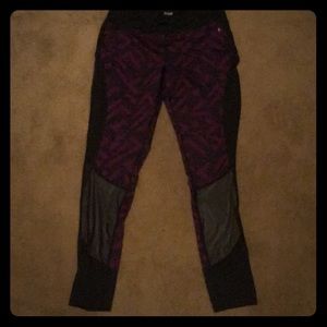 Exercise leggings